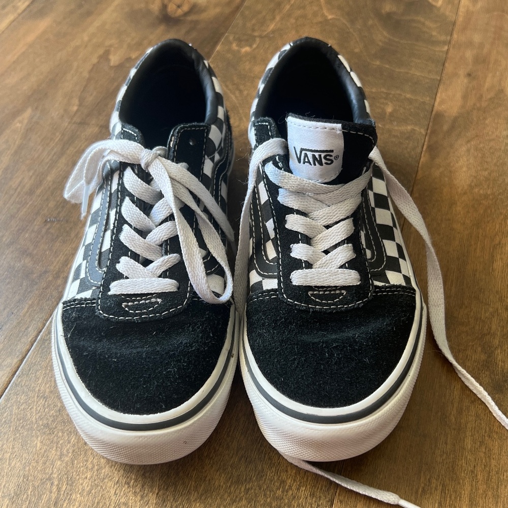 Kids Checkered VANS - Size 2 Youth